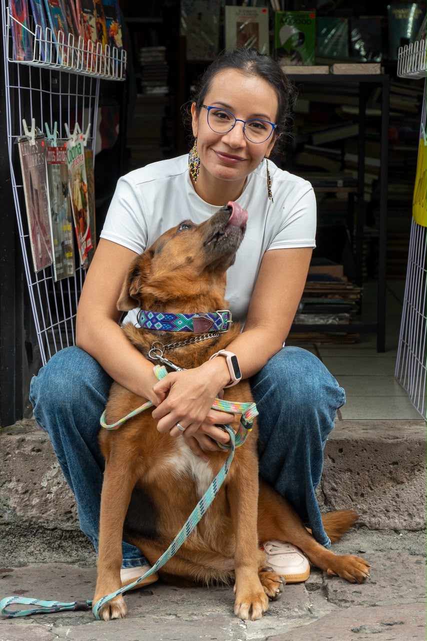 Chilaquil, el “patrón” que inspiró una librería en Morelia