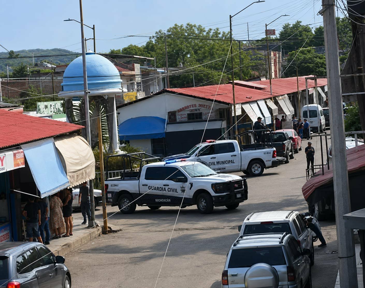 3 asesinatos y 4 heridos en ataques armados en Morelia, Apatzingán y Uruapan