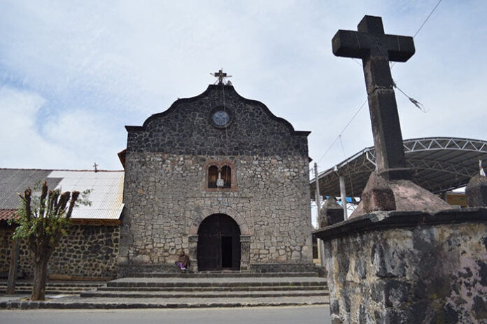 Amenaza firmada por el CJNG circula en Cocucho, Charapan