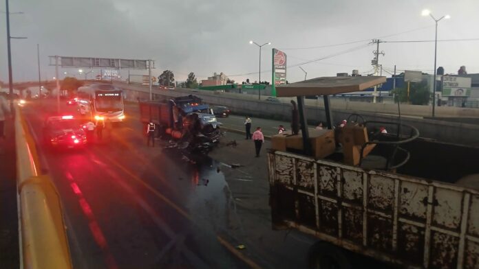 Choque múltiple en Libramiento Norte deja un herido, Morelia