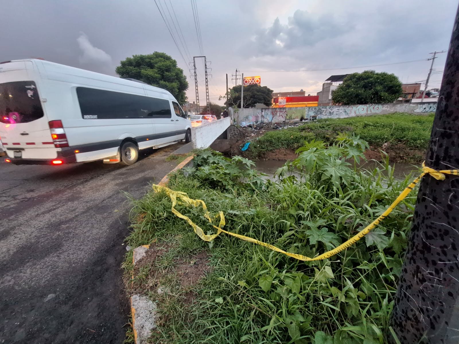 Domingo violento: Un homicidio y hallazgos de tres cadáveres en Michoacán
