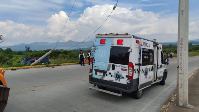 Motociclista accidentado tras choque en Villas del Pedregal
