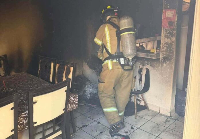 Registran incendio en domicilio de Morelia