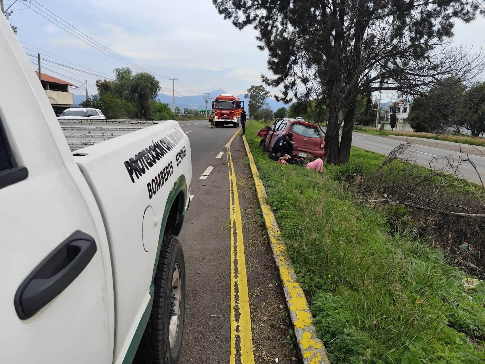 Accidentes carreteros y urbanos dejan un muerto y ocho lesionados en Michoacán