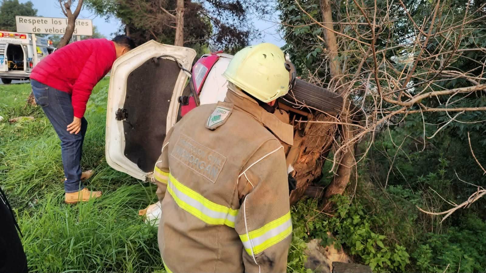 Fin de semana rojo en carreteras de Michoacán: 9 accidentes, 2 muertos y 12 lesionados