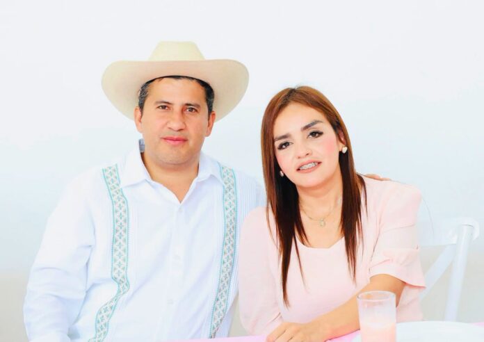 Grecia Quiroz acusa simulación en investigación por asesinato de Manzo Grecia Quiroz acusa simulación en investigación por asesinato de Manzo