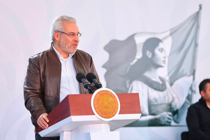 Michoacán por su cuarto ciclo escolar completo por apoyo federal Michoacán por su cuarto ciclo escolar completo por apoyo federal