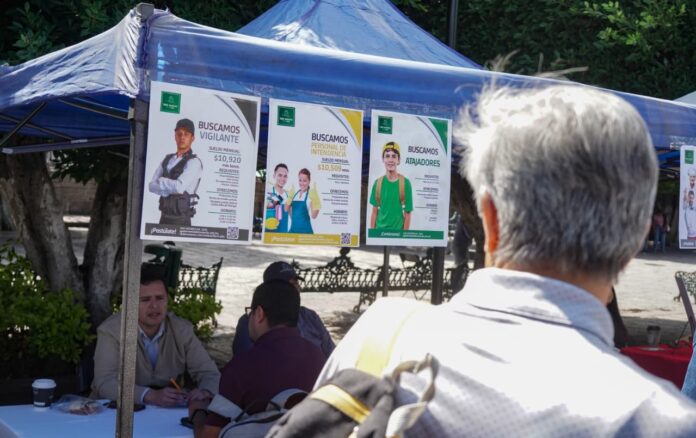 Jornada de empleo reúne a empresas y buscadores de trabajo