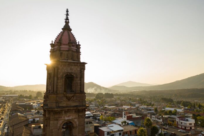 Santa Clara del Cobre, pueblo mágico para descubrir y saborear