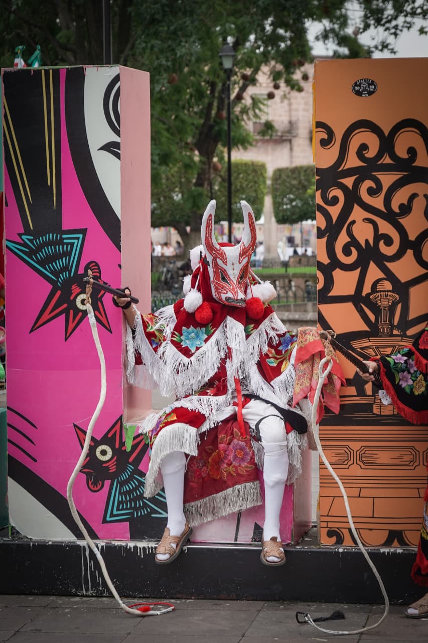 Danza de Judas de Pajacuarán llega a Plaza de Armas de Morelia