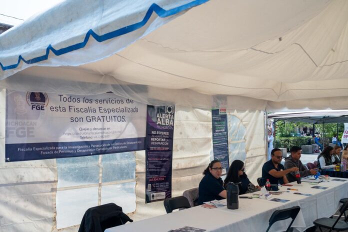Instalan módulos para casos de desaparición en plaza Ocampo de Morelia