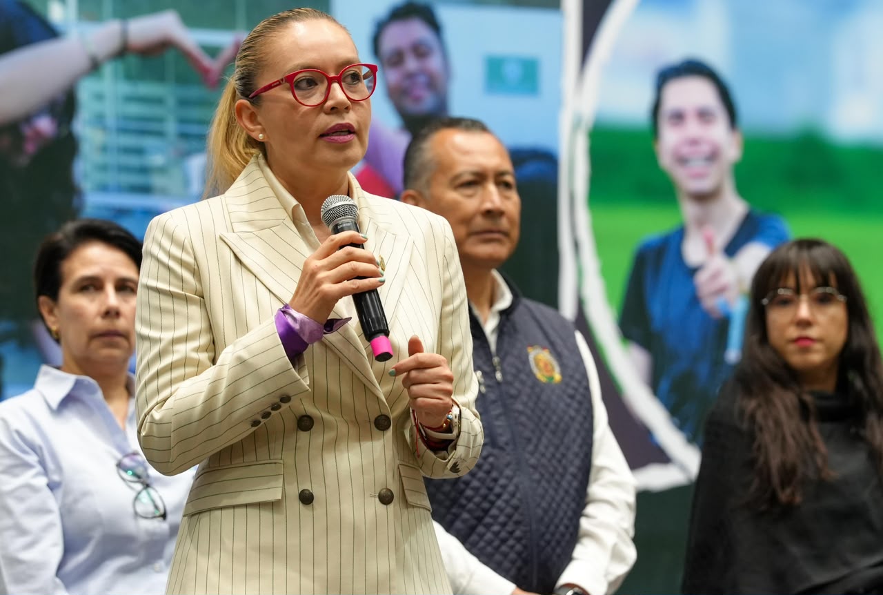 A ser aliados de la UMSNH, invita Yarabí Ávila a madres y padres de estudiantes del bachillerato nicolaita