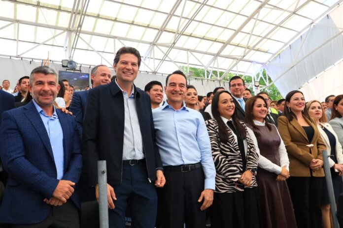 Acude Alfonso Martínez a informes de Quiroga y Zamora Acude Alfonso Martínez a informes de Quiroga y Zamora