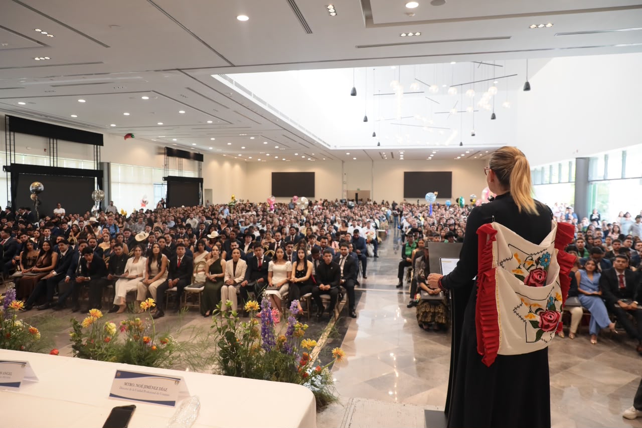 UMSNH es el ente transformador de todo Michoacán: Yarabí Ávila