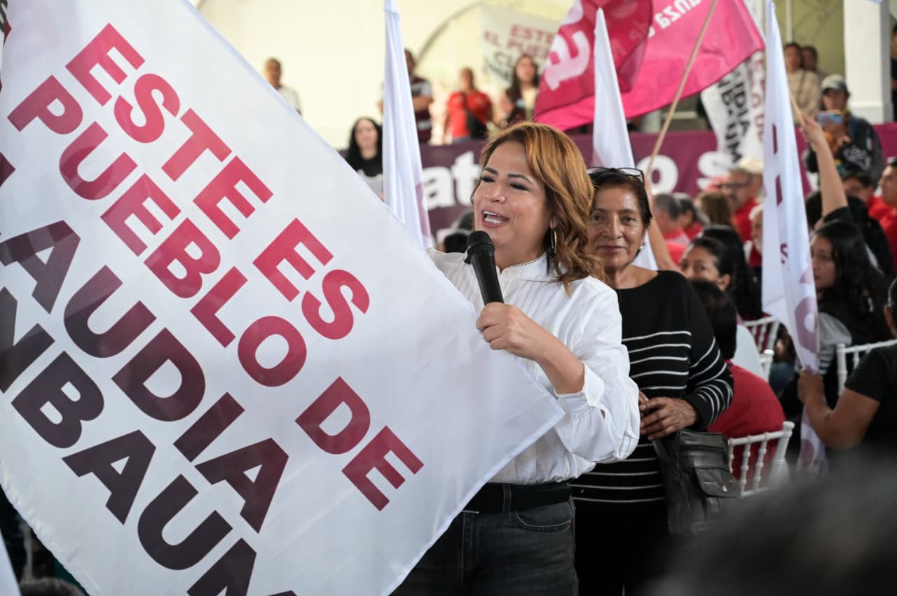 En Zitácuaro, cierran filas con Fabiola Alanís
