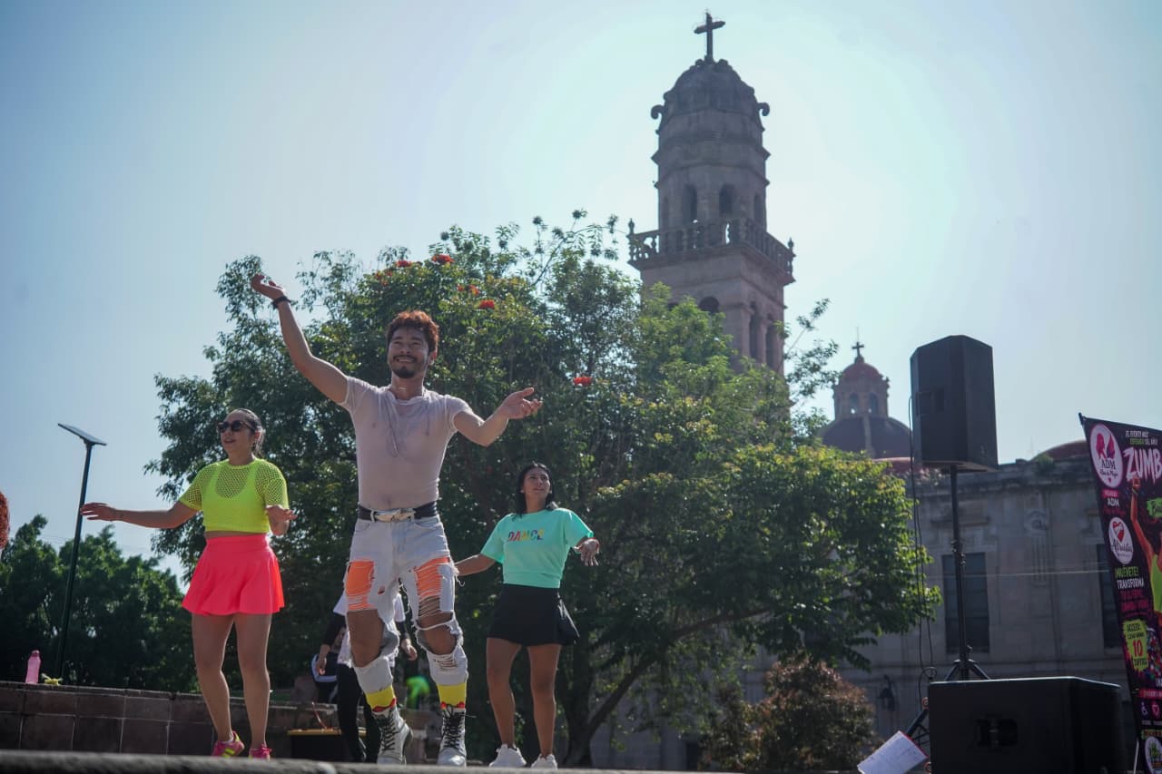 Zumbatón 2026; morelianos se ejercitan en apoyo a los niños con cáncer