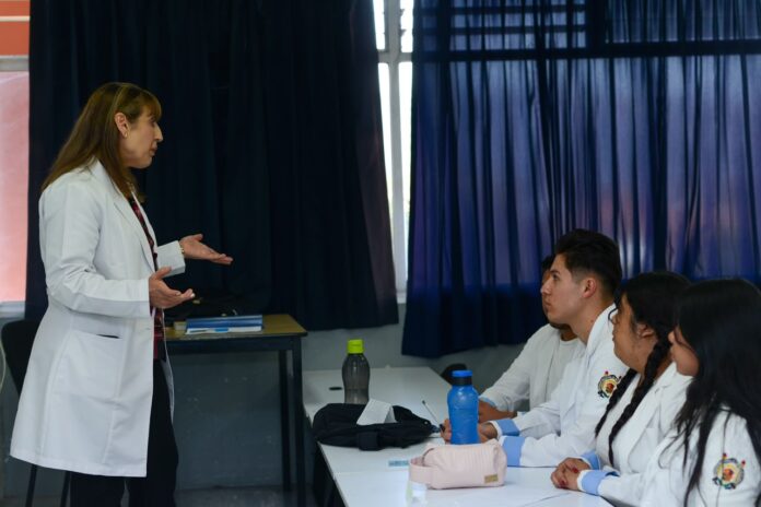 UMSNH lanza programa de servicio social nicolaita; inicia este lunes