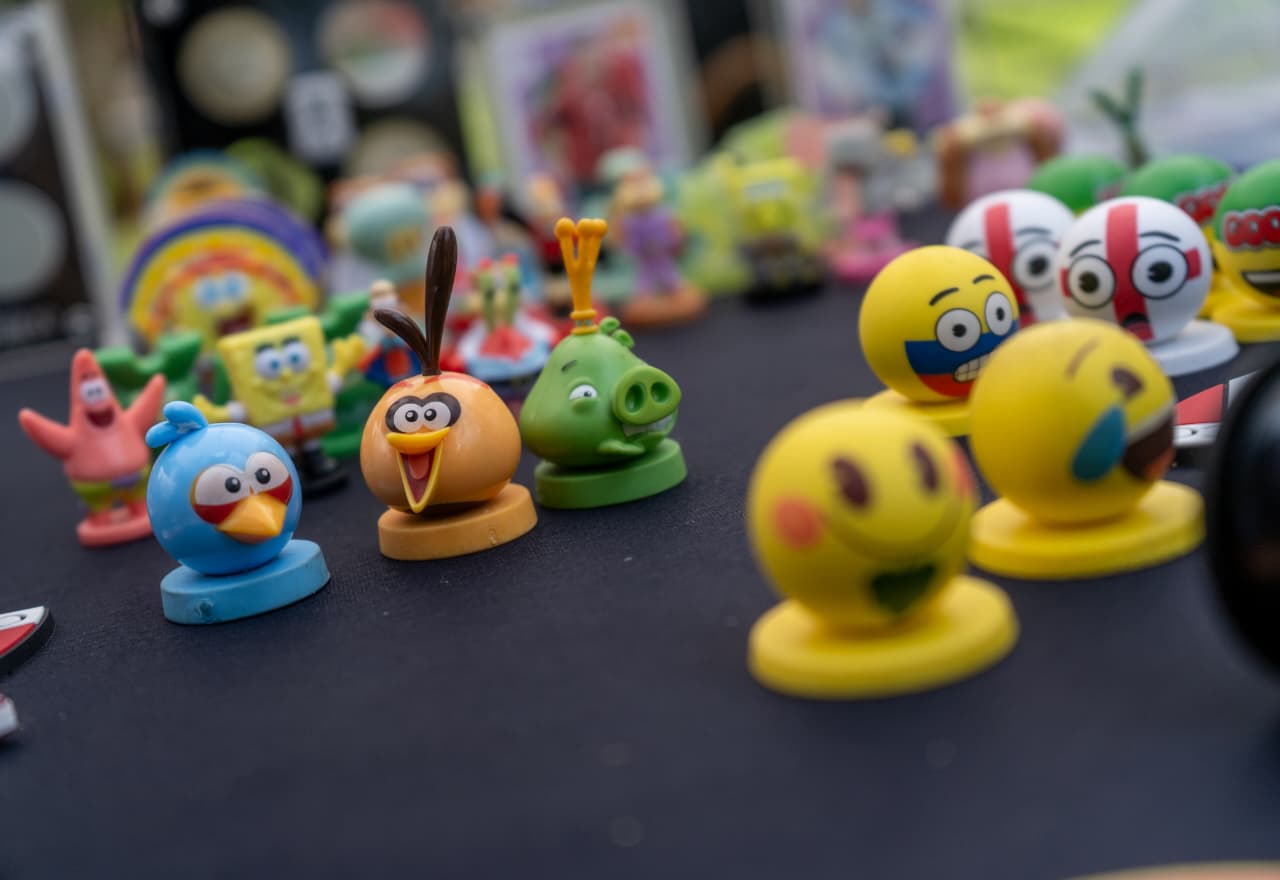 Armando: coleccionista de recuerdos de una infancia que no olvida