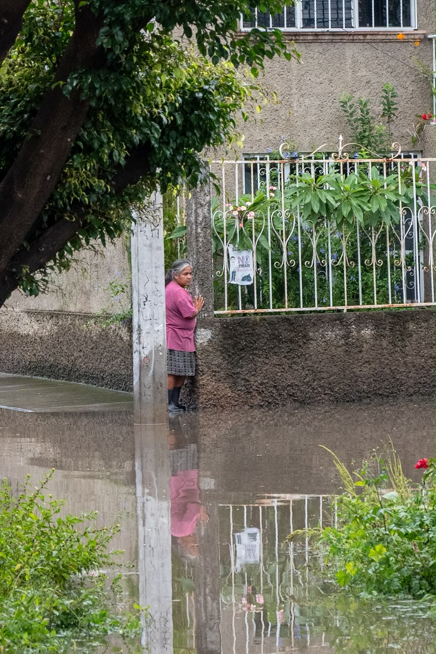 “Cada año nos inundamos”; lluvia afecta viviendas en Poliducto