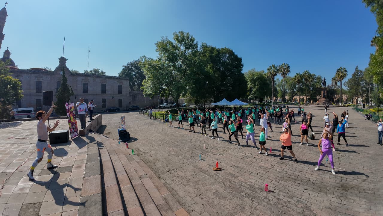 Zumbatón 2026; morelianos se ejercitan en apoyo a los niños con cáncer