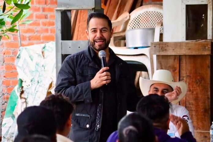Llaman valiente a regidor al criticar informe del gobierno de Uruapan