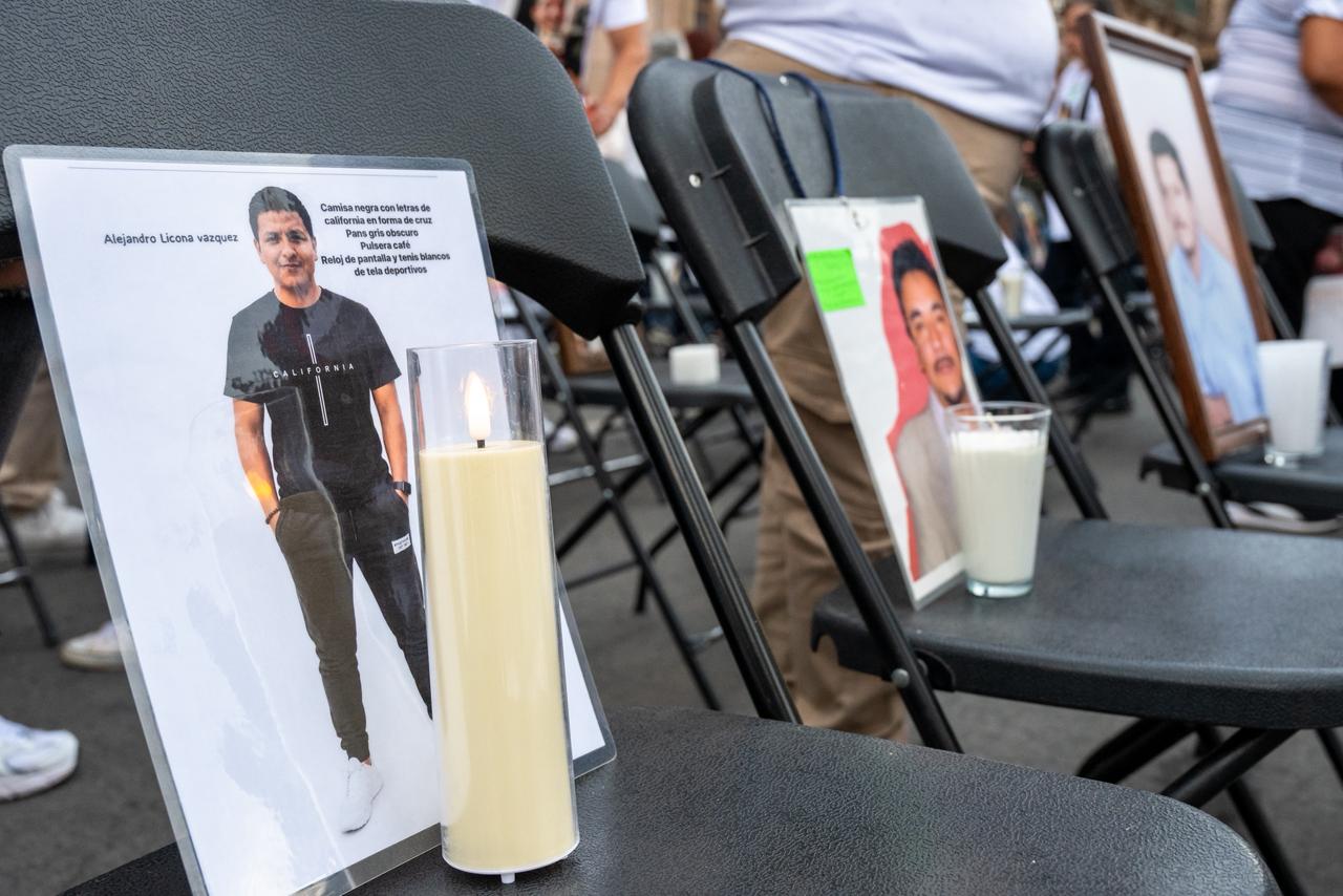 Familias de desaparecidos marchan en Morelia y exigen respuestas