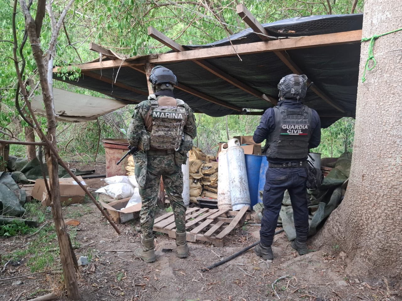 Jornada de emergencia en Michoacán: dos muertos, varios lesionados y laboratorio desmantelado