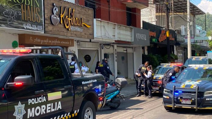 Asaltan joyería en Morelia; un hombre herido