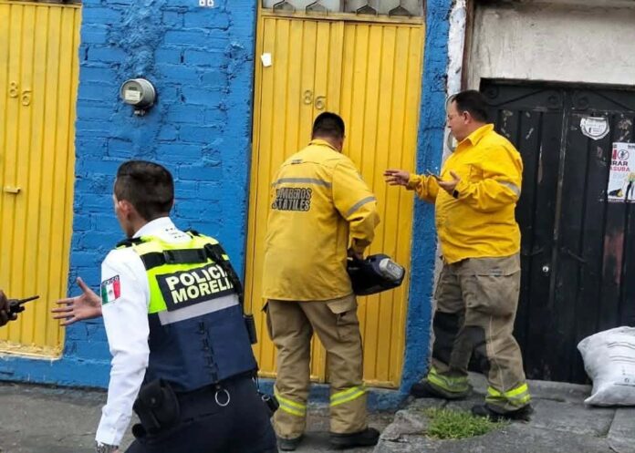 Rescatan a adulta mayor que permanecía encerrada en domicilio