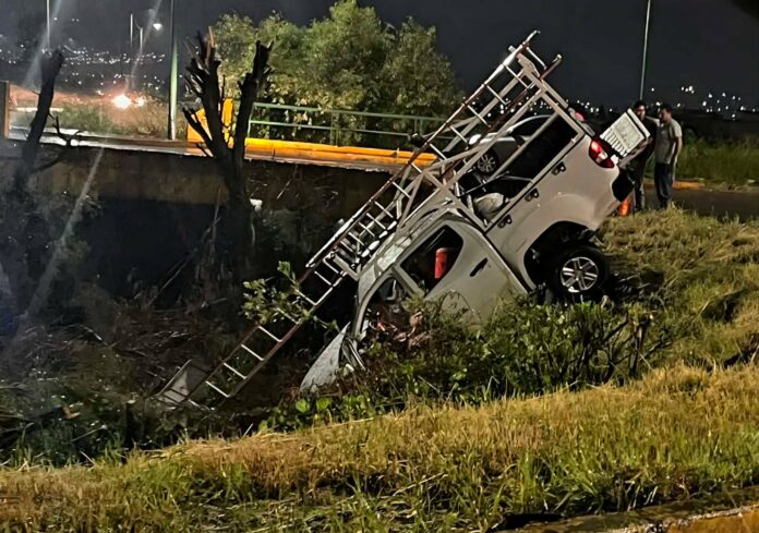 Accidentes carreteros dejan un muerto en La Piedad y daños materiales en Morelia