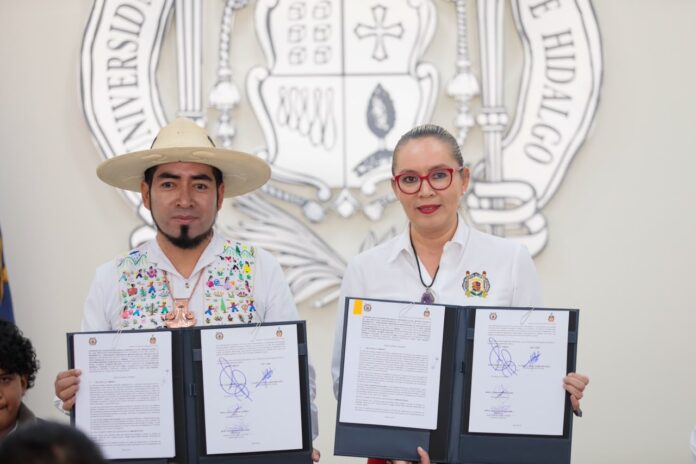 UMSNH, marca historia al firma convenio con el Consejo Supremo Indígena
