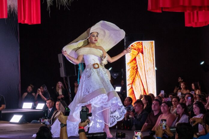 De la tradición a la pasarela: Chuspata y bordados conquistan Morelia