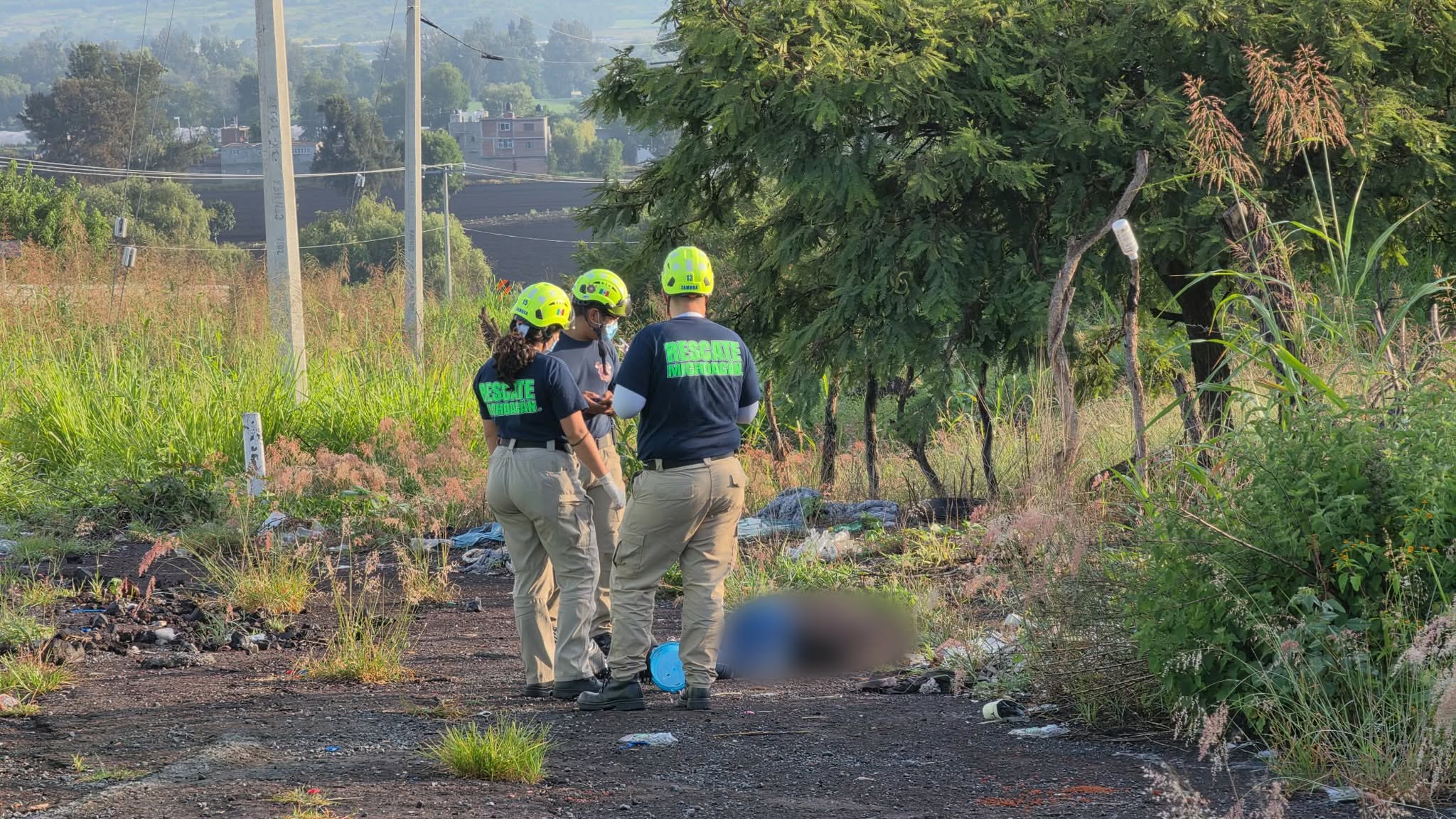 Abandonan cadáver de una mujer en Libramiento Norte de Zamora