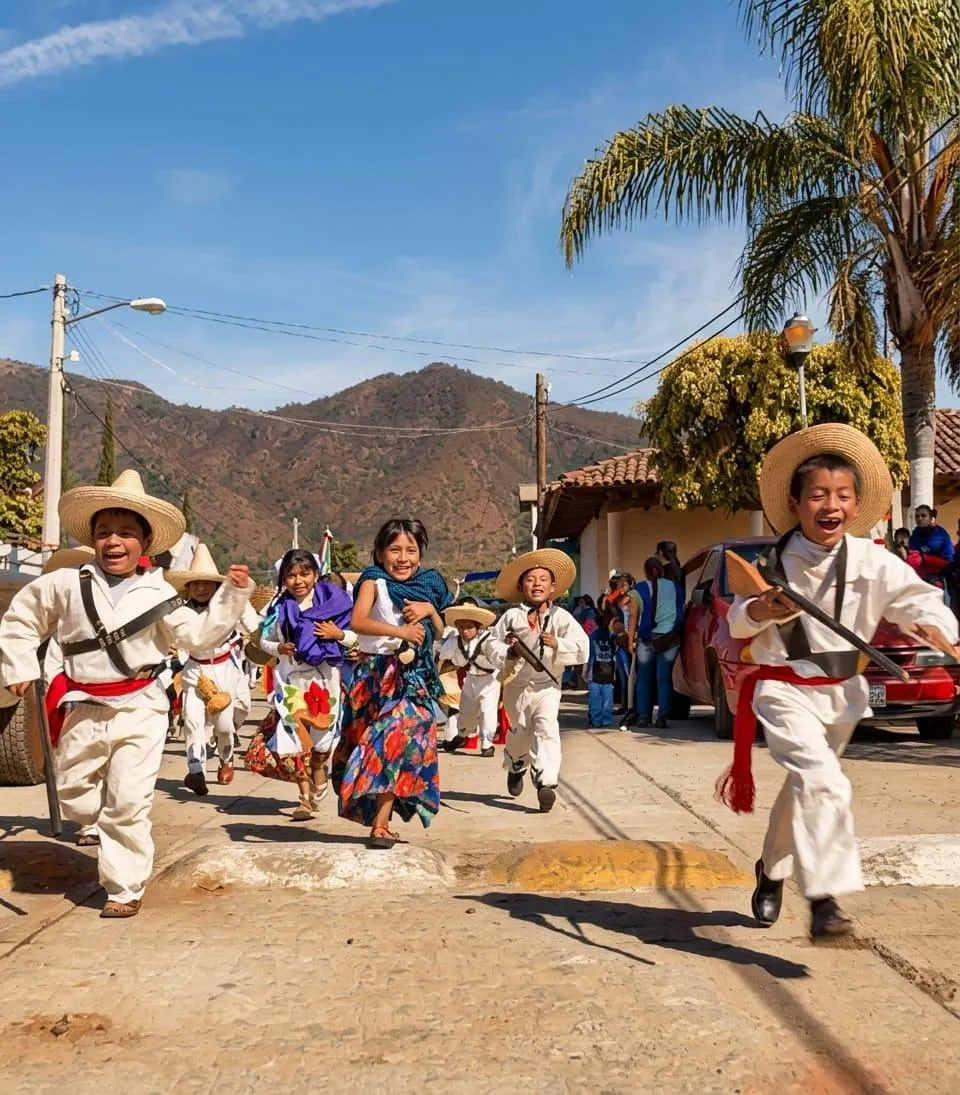 Michoacán registra 259 mil hablantes de lenguas indígenas