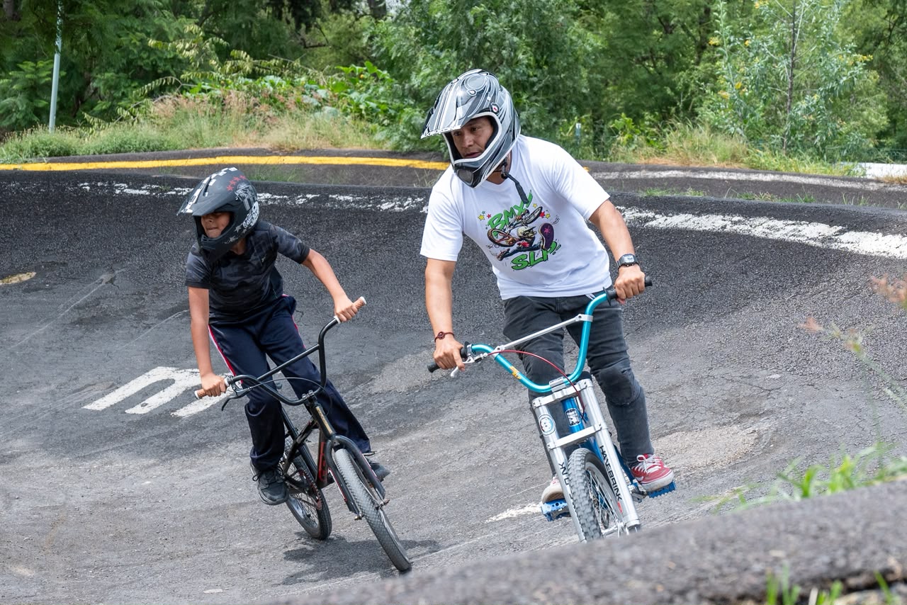 BMX de la vieja escuela reúne a ciclistas de todo México en Morelia