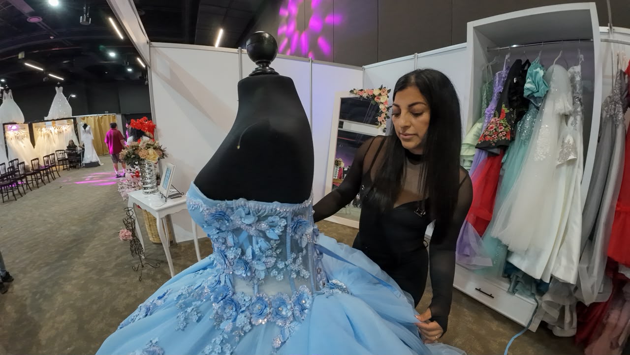 Entre vestidos y pasarelas, Ceconexpo reúne opciones para bodas y XV años
