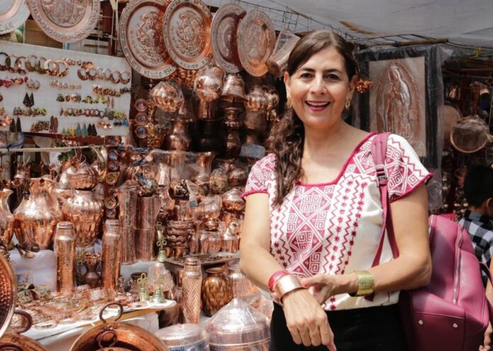 Gaby Molina invita a celebrar el Día del Artesano Gaby Molina invita a celebrar el Día del Artesano