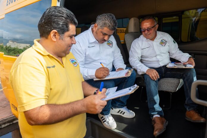 Revisan unidades de transporte escolar para reforzar condiciones de seguridad