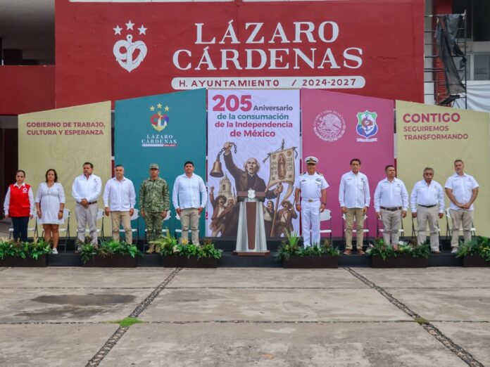 Autoridades conmemoran el 205.º aniversario de la Consumación de la Independencia