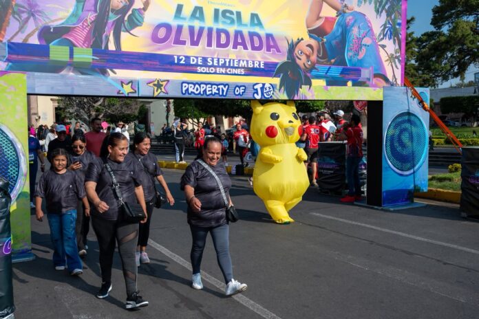 Más de 4 mil corredores convierten Morelia en una gran pista de cine