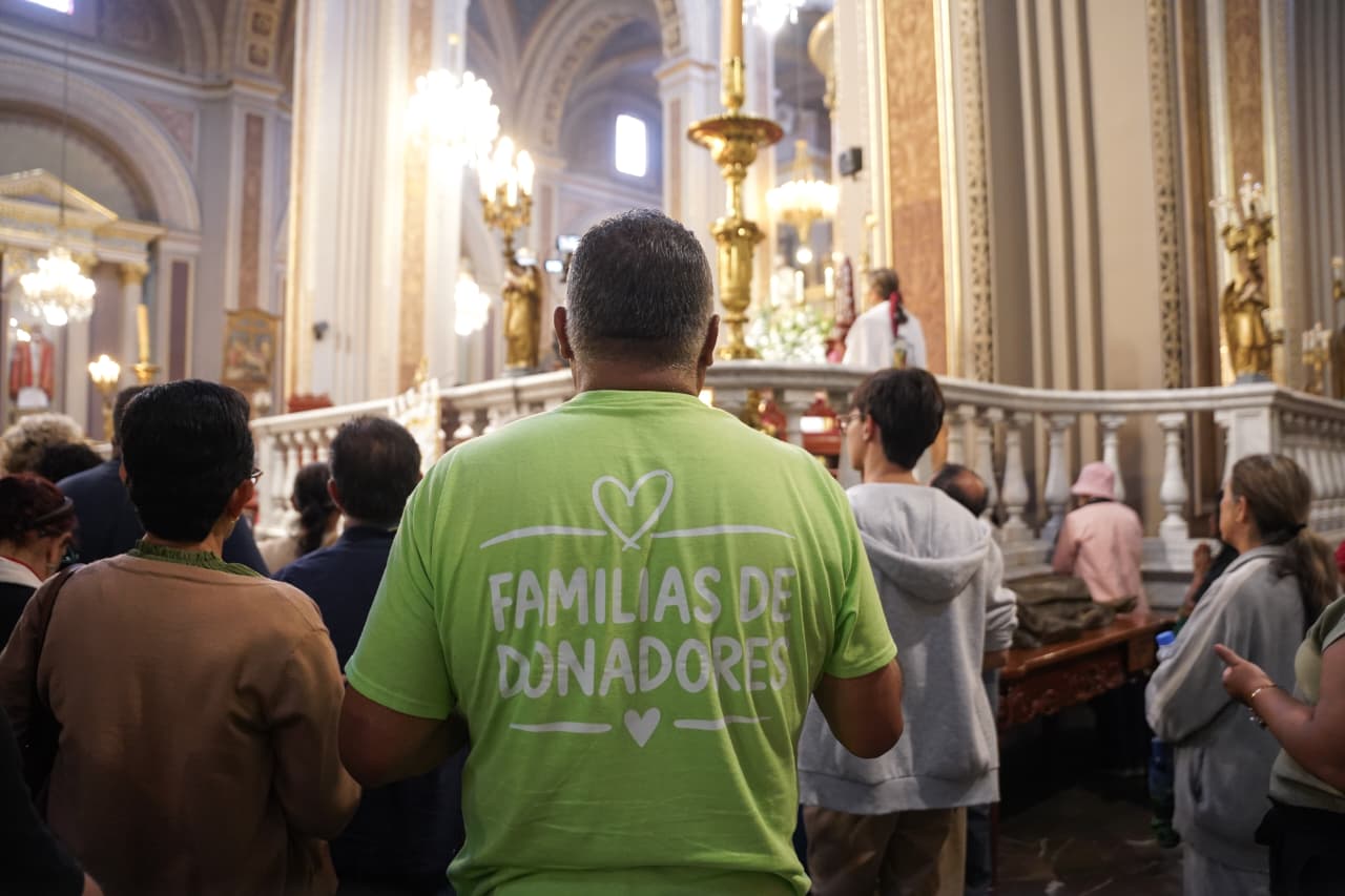 Con mariachi, recuerdan a los héroes de la donación en Catedral de Morelia