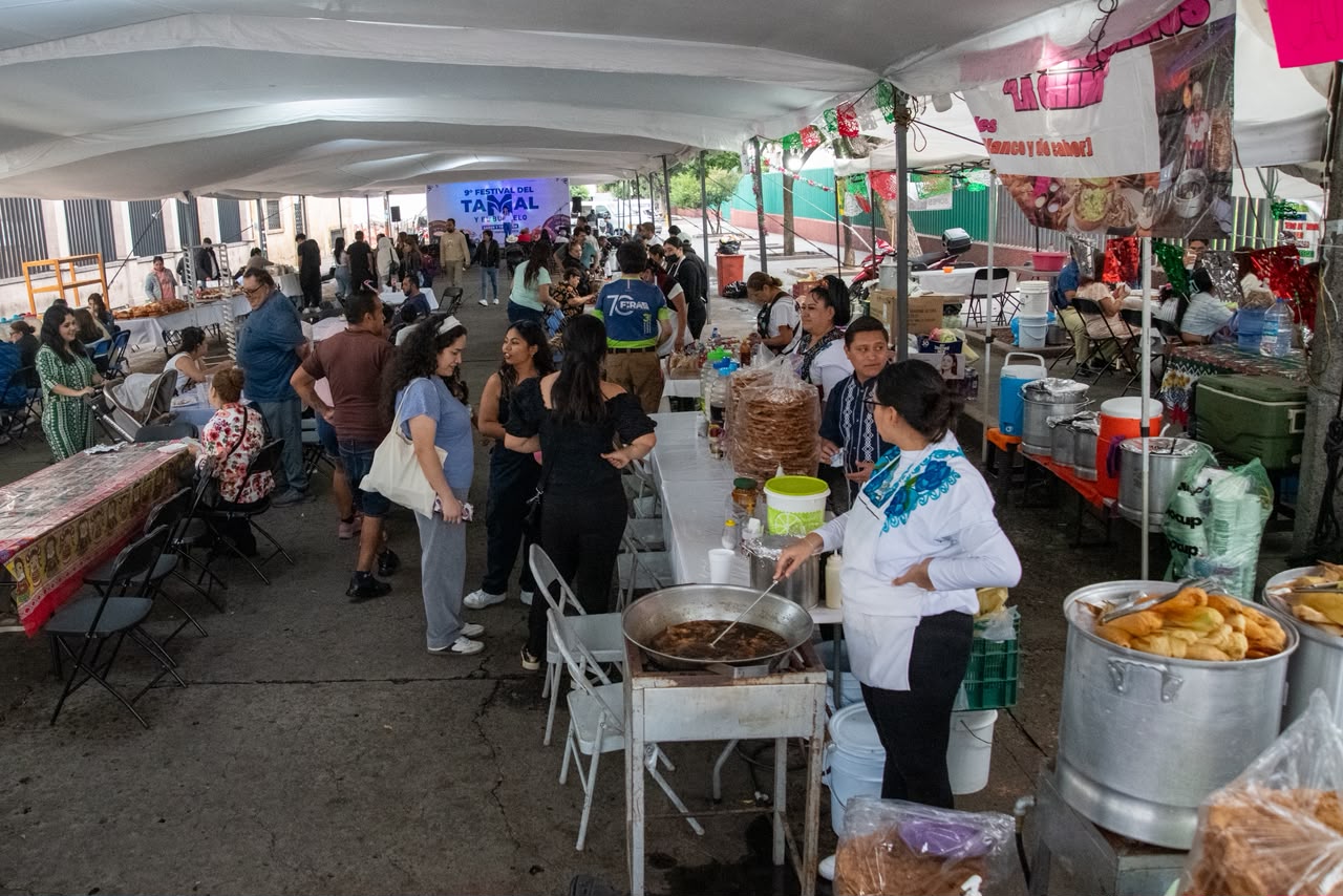 Tamales, buñuelos y antojitos despiden la novena edición del festival en Morelia