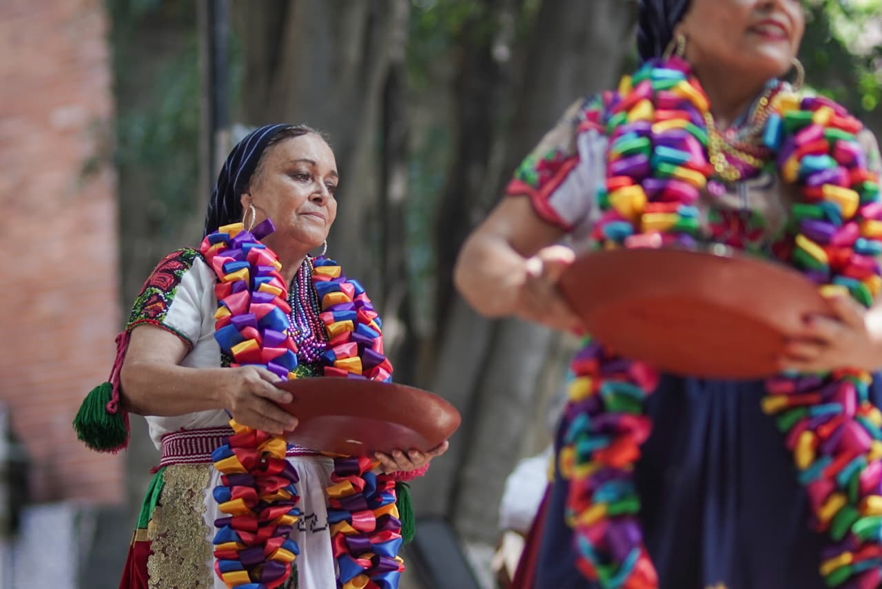 Alma Purépecha lleva música y danzas tradicionales a la Calzada San Diego