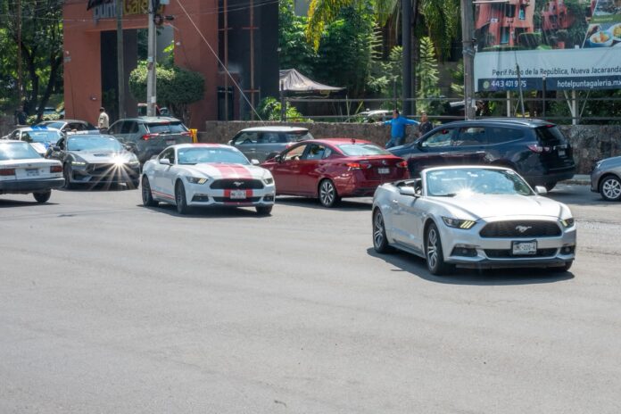 Rugido de motores: los Mustang arrancan su ruta desde Morelia Rugido de motores: los Mustang arrancan su ruta desde Morelia