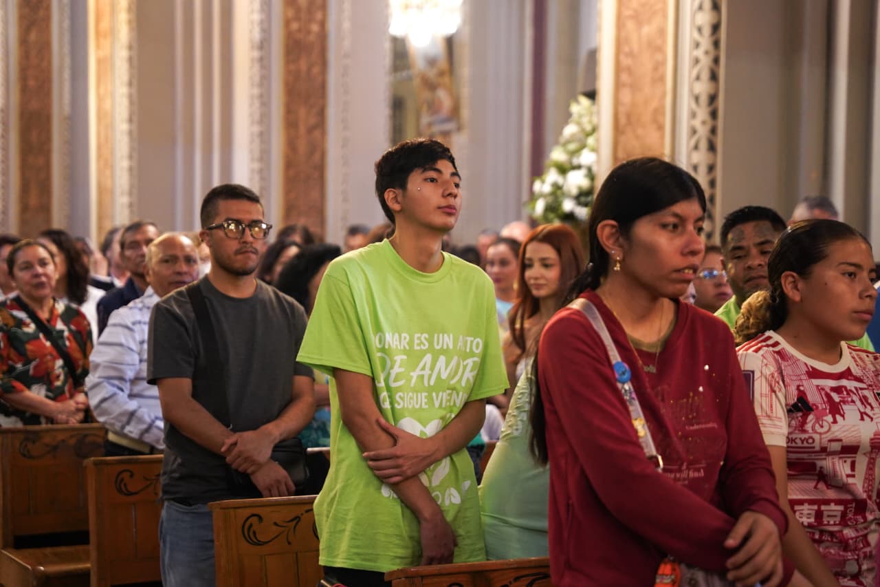 Con mariachi, recuerdan a los héroes de la donación en Catedral de Morelia
