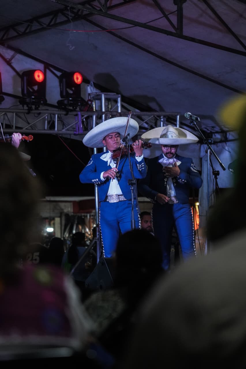 ¡Échale, mariachi! Plaza Valladolid se llena de música mexicana en la clausura del festival