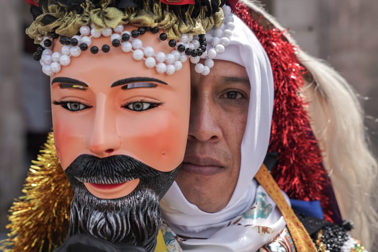 Tres hermanos y una herencia: los guardianes de las máscaras de San Juan Nuevo