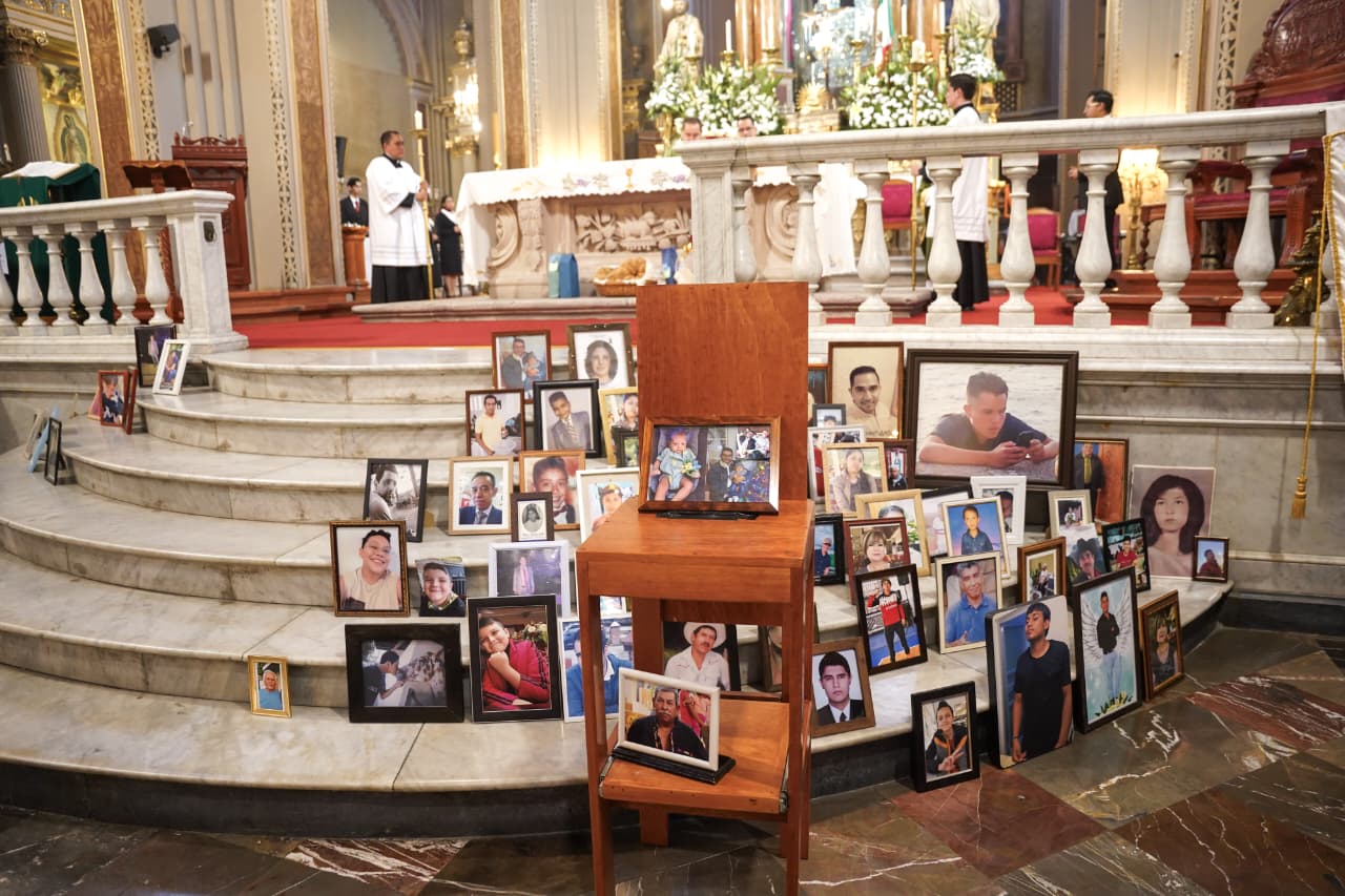 Con mariachi, recuerdan a los héroes de la donación en Catedral de Morelia