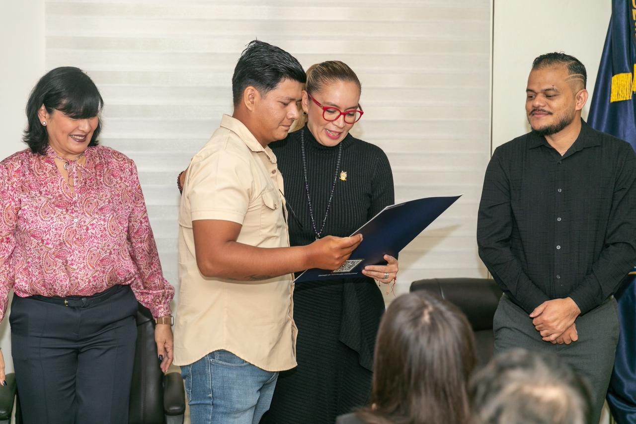 UMSNH ha cambiado y seguirá evolucionando: Yarabí Ávila