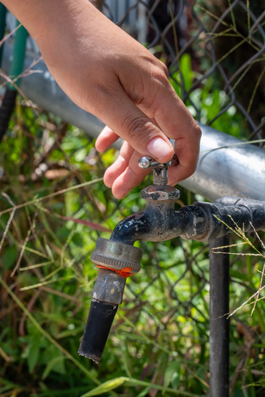 Villa Magna lleva 15 días sin agua; exhiben pagos de recibos de hasta 750 pesos